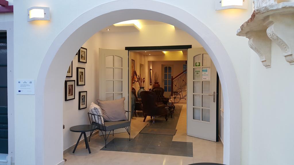 Hotel Palatia Naxos City Extérieur photo