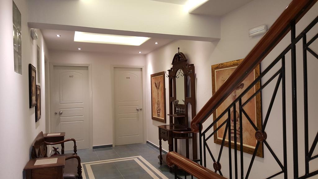 Hotel Palatia Naxos City Extérieur photo