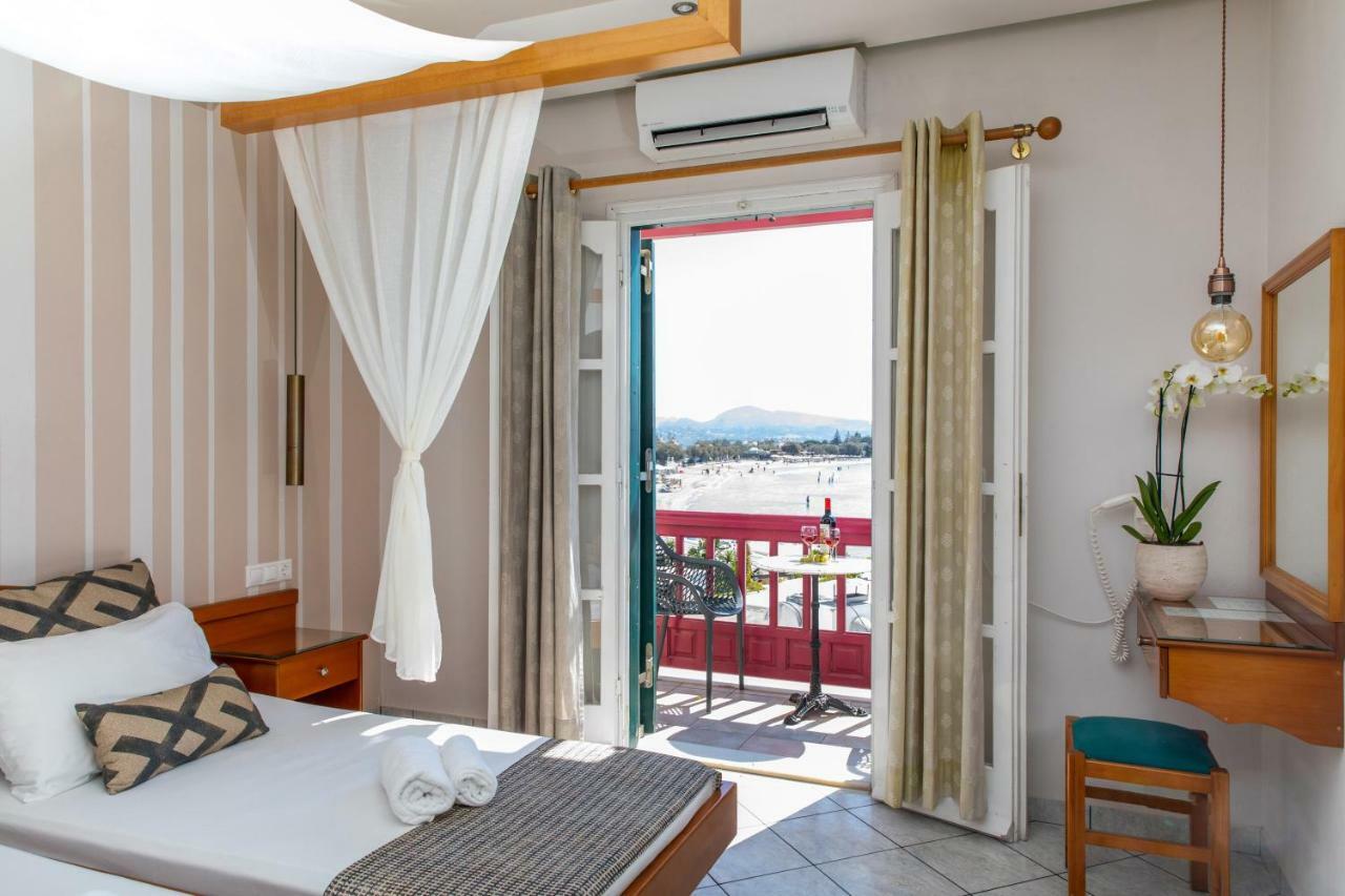 Hotel Palatia Naxos City Extérieur photo